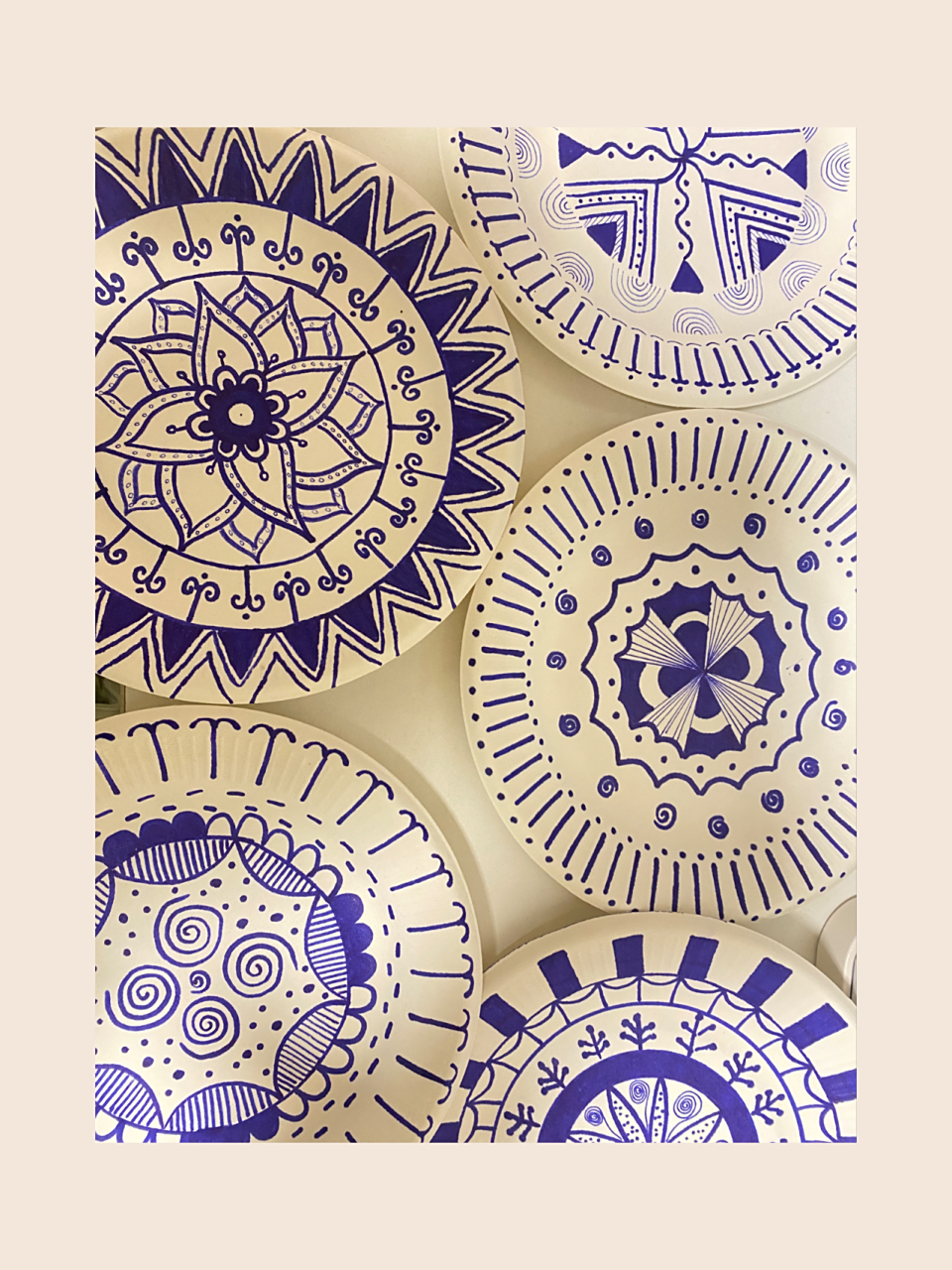 纸盘线描画~青花瓷盘子