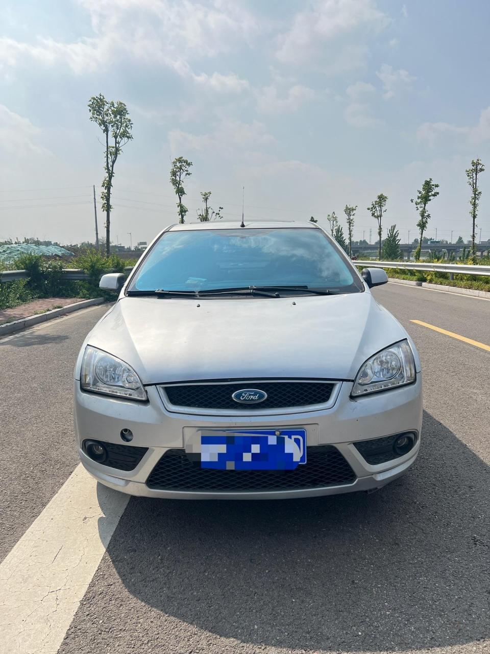 福特福克斯.新到07年4月福克斯1.