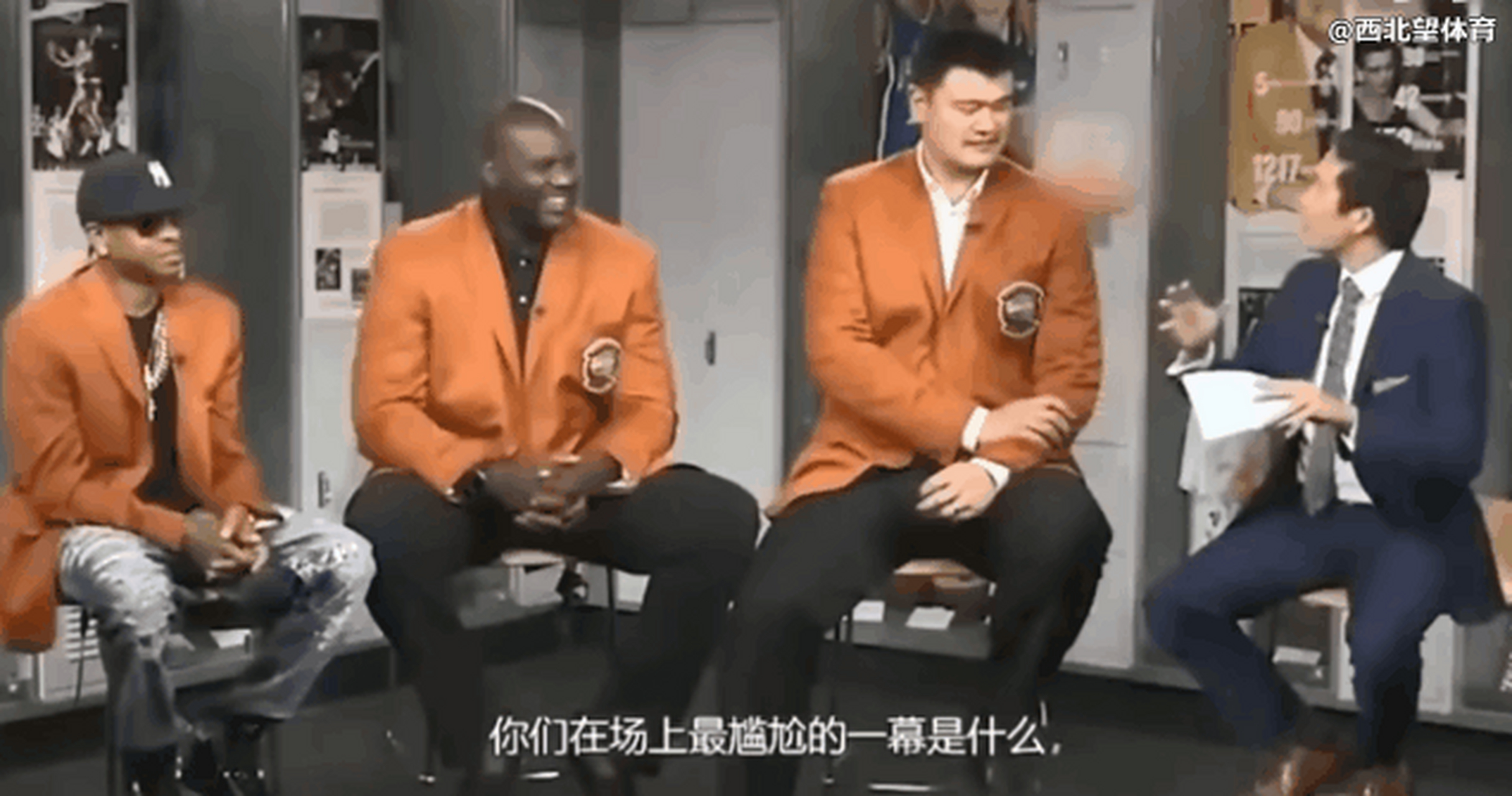 nba尴尬时刻:马布里晃倒姚明!