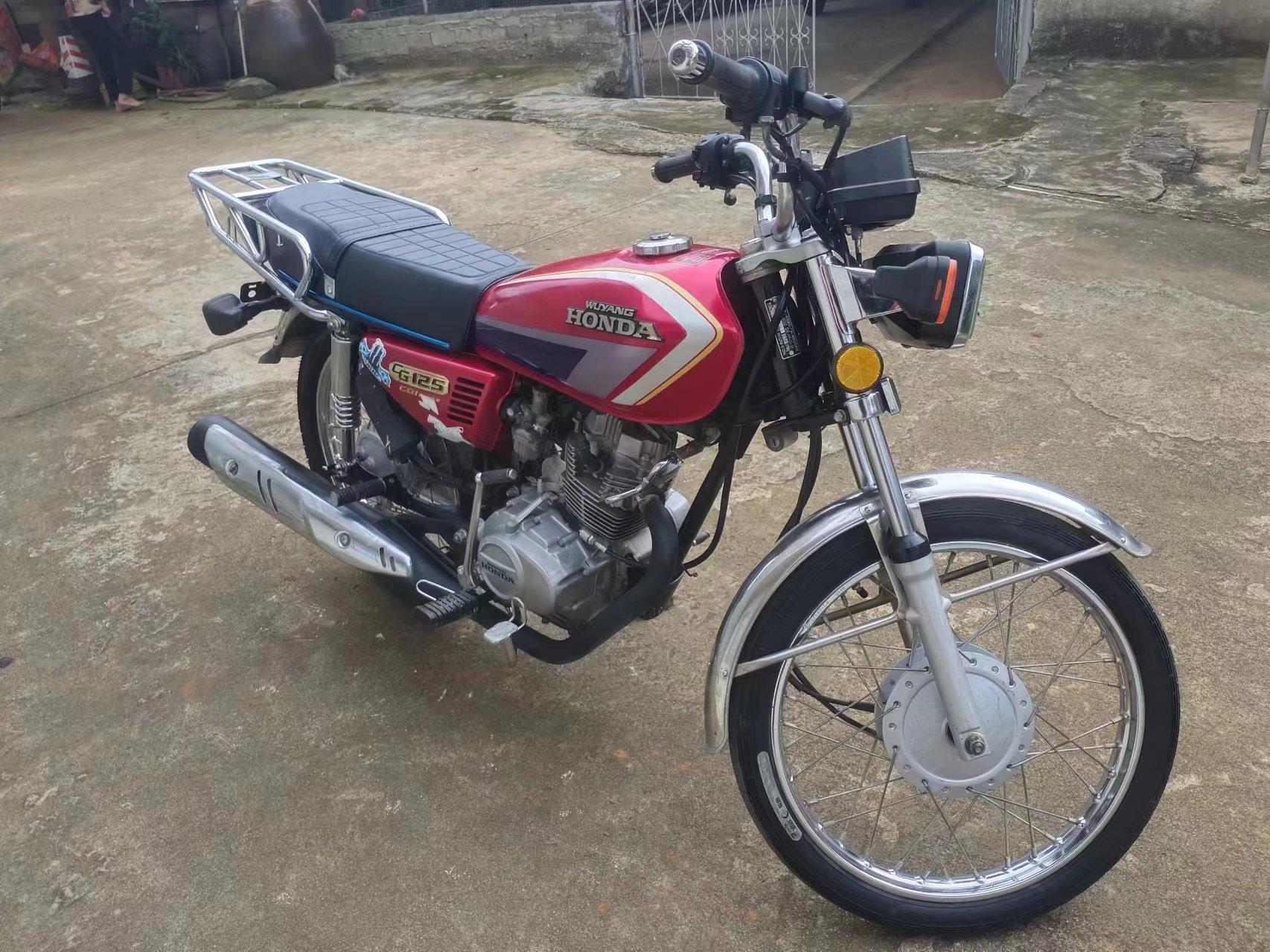 原装五羊本田新款国三本田摩托车