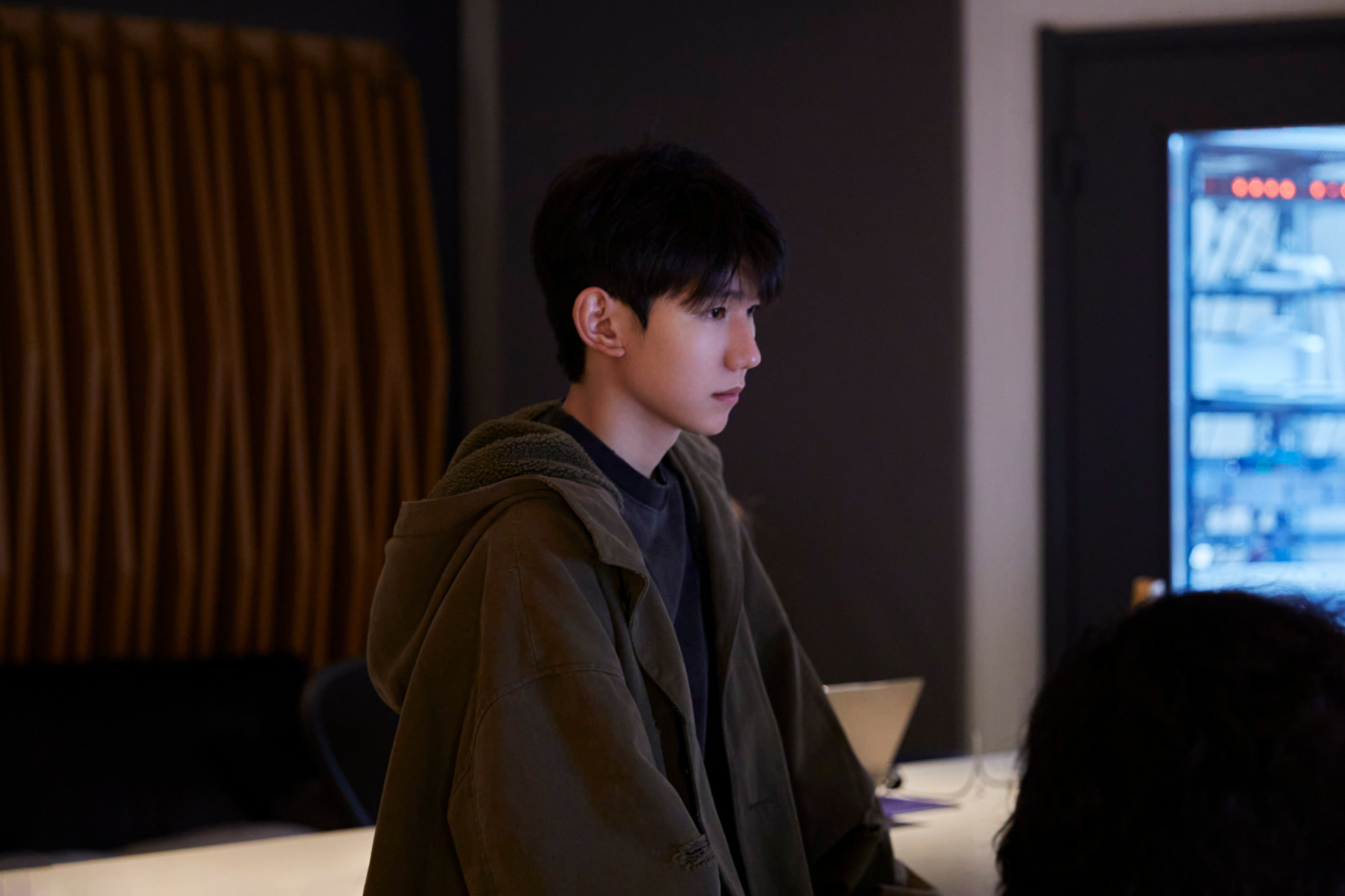 2024王源「客厅狂欢」巡回演唱会先行曲01《fingerprints(触不可及的