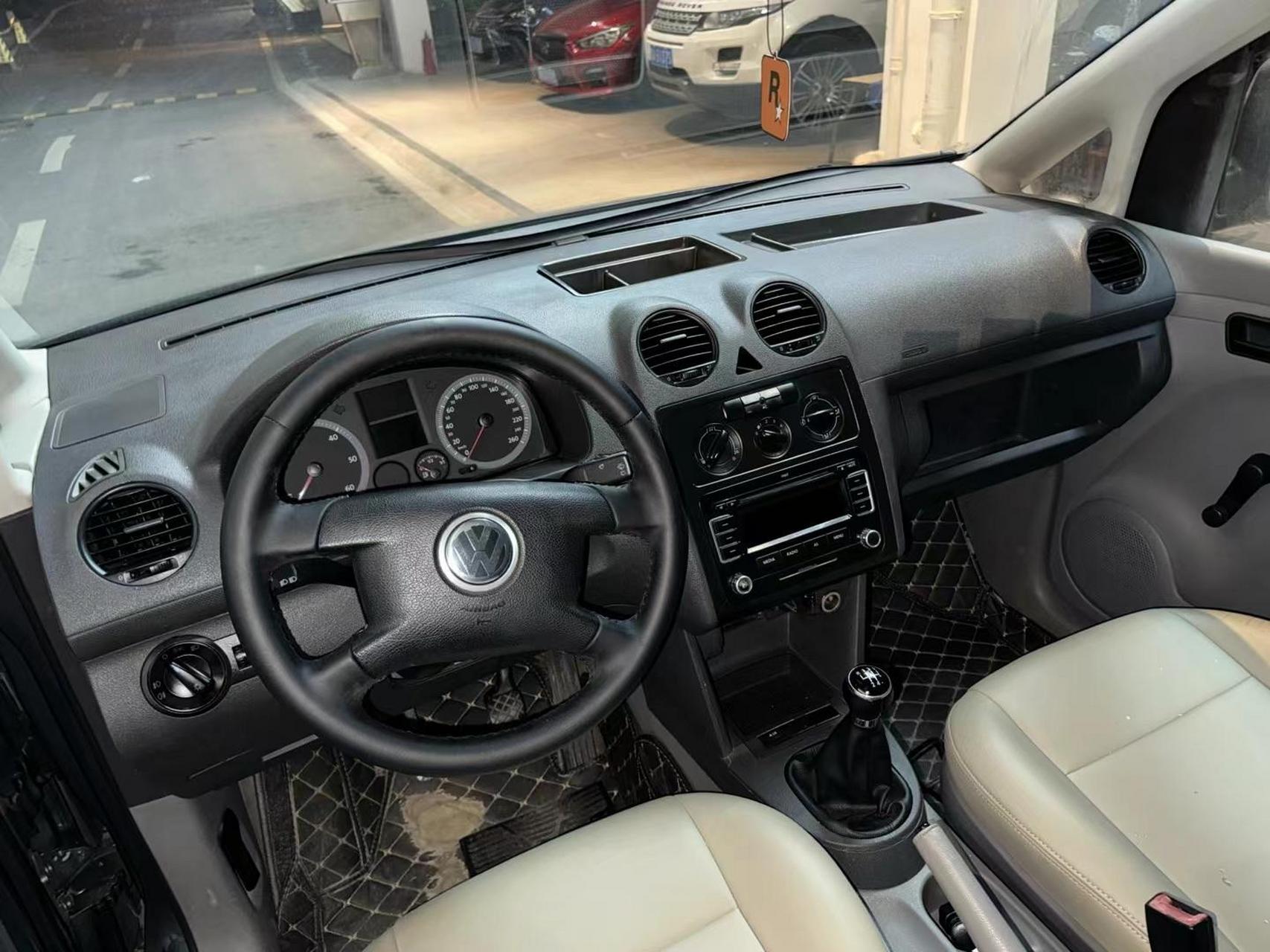 大众 开迪(柴油)柴油大众开迪,拿下,2006年粤a一手, 车况好的极少