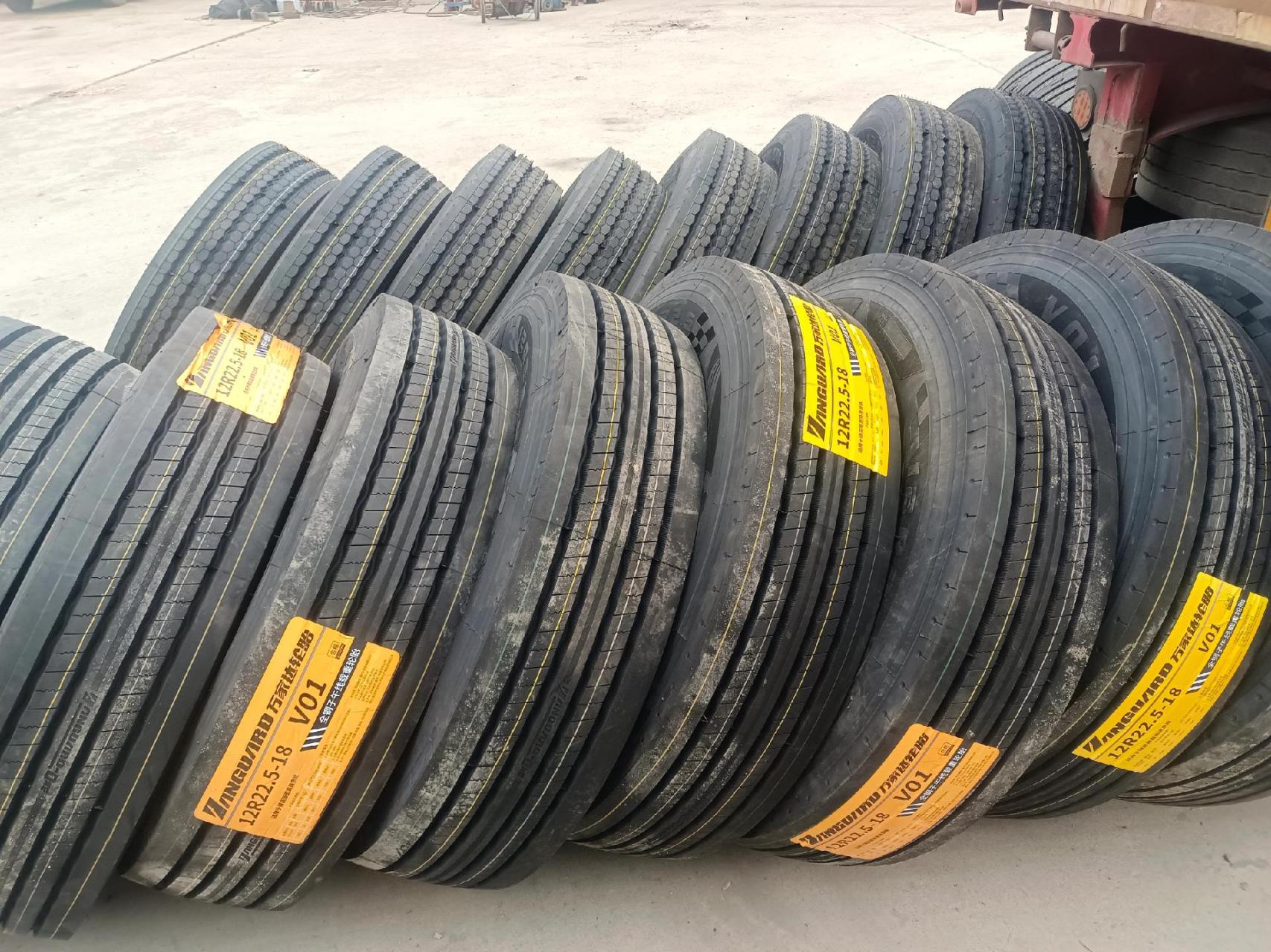 双钱轮胎厂高端万家达轮胎,长途奔袭,5年质保,国企质量,40万公里起步.
