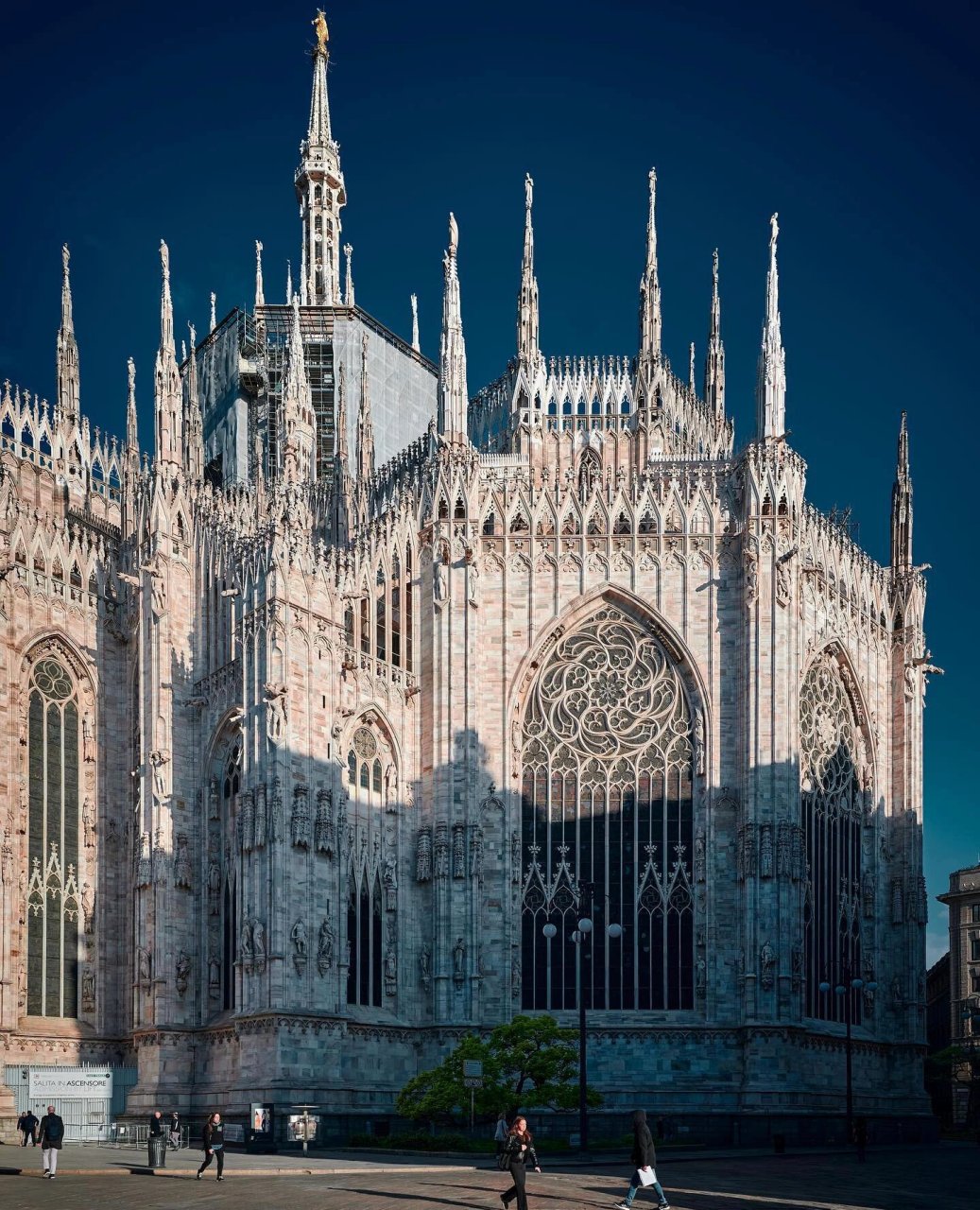7615哥特式建筑的瑰宝|米兰大教堂 99意大利米兰大教堂 米兰大