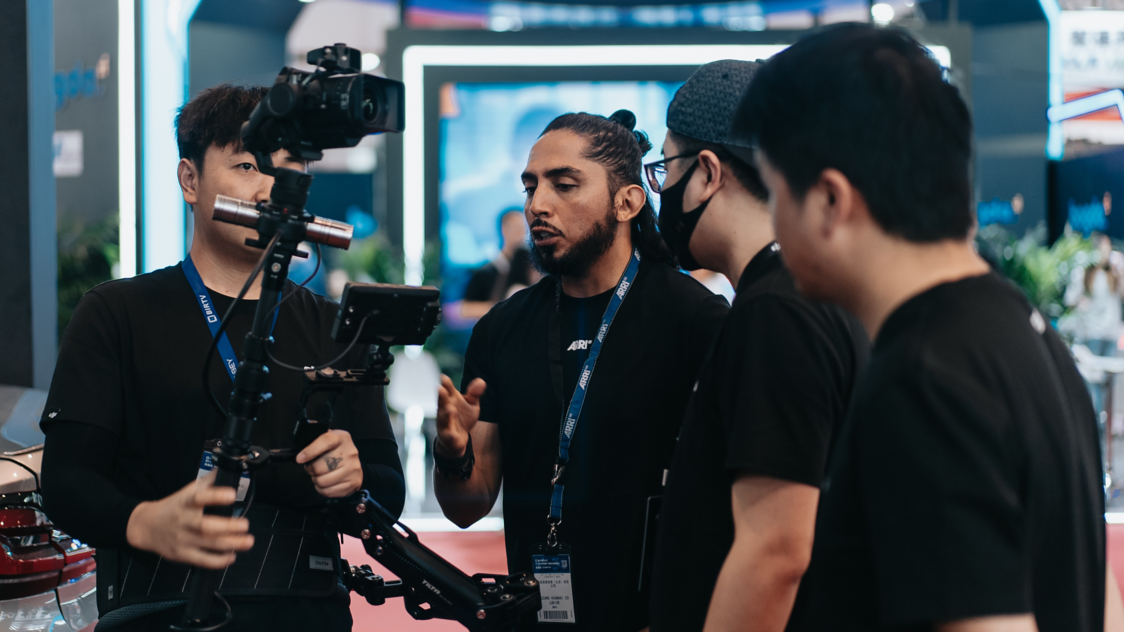 回顾#birtv2023# 展会第二天,摄影指导赵晓时,摄影指导刘寅,斯坦尼康