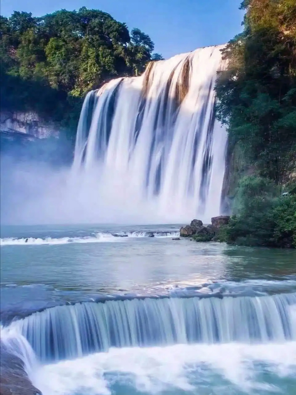 贵州黄果树瀑布,中国最美最大的大瀑布~ 景区简介:黄果树风景区是中国