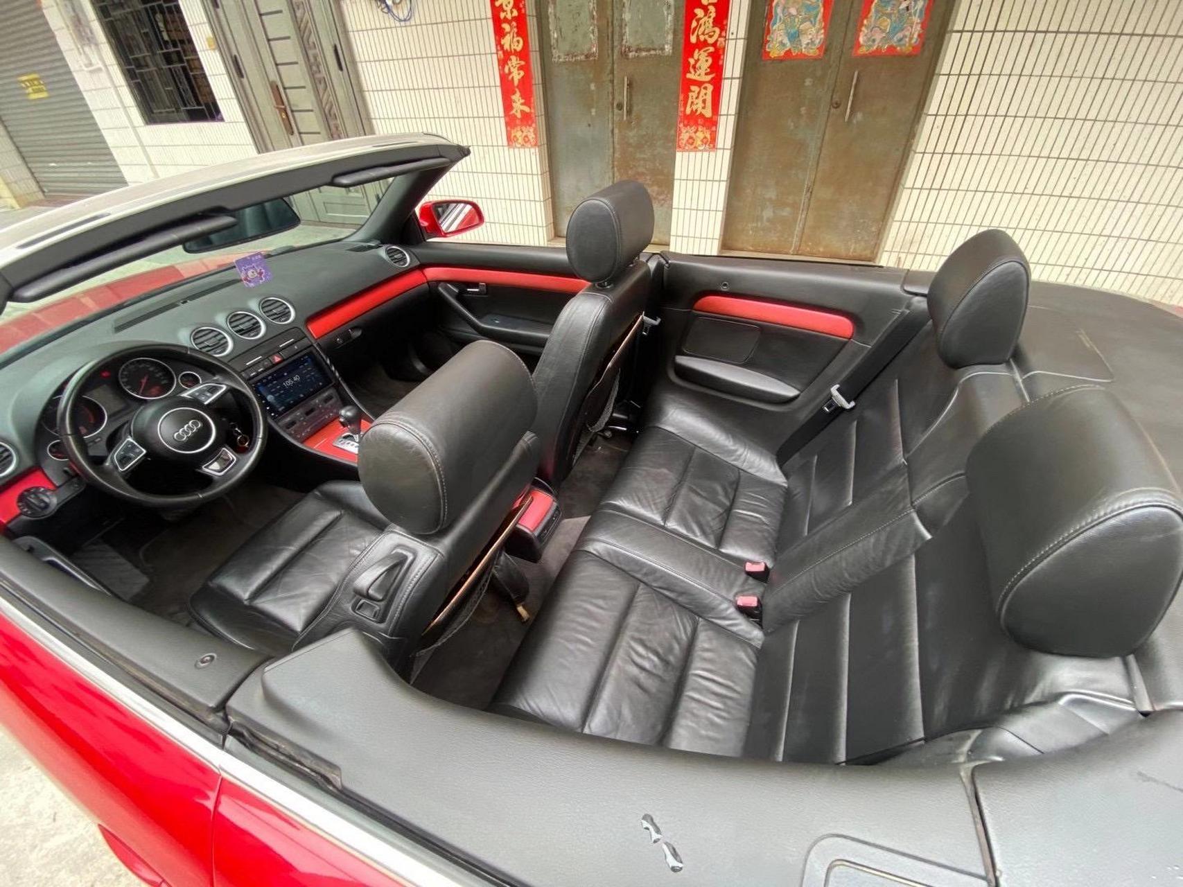 04年奥迪a4敞篷版,手续齐全,随时过户,全车功能正常