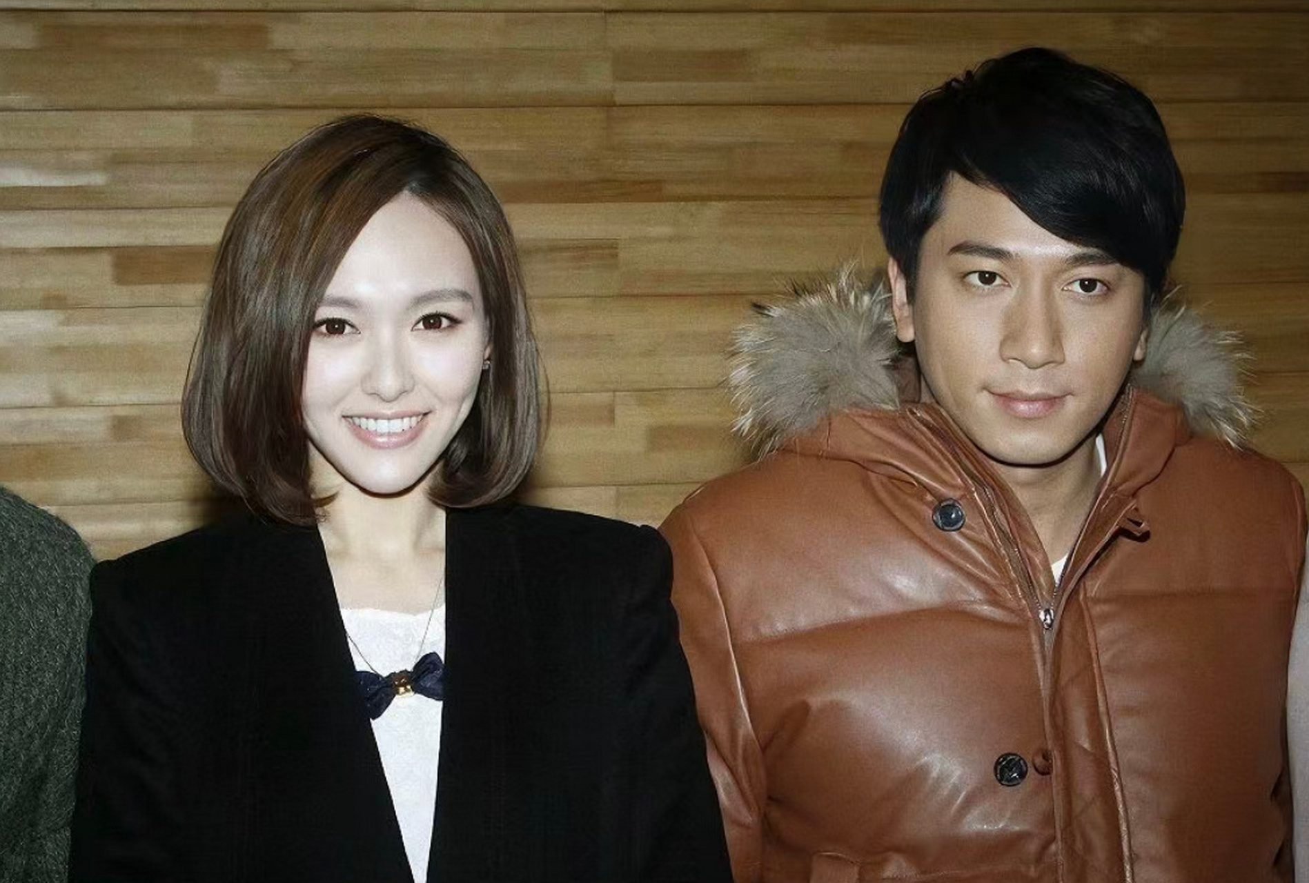 唐嫣居然和tvb四小生黄宗泽,吴卓羲,林峰,陈键锋都合作过