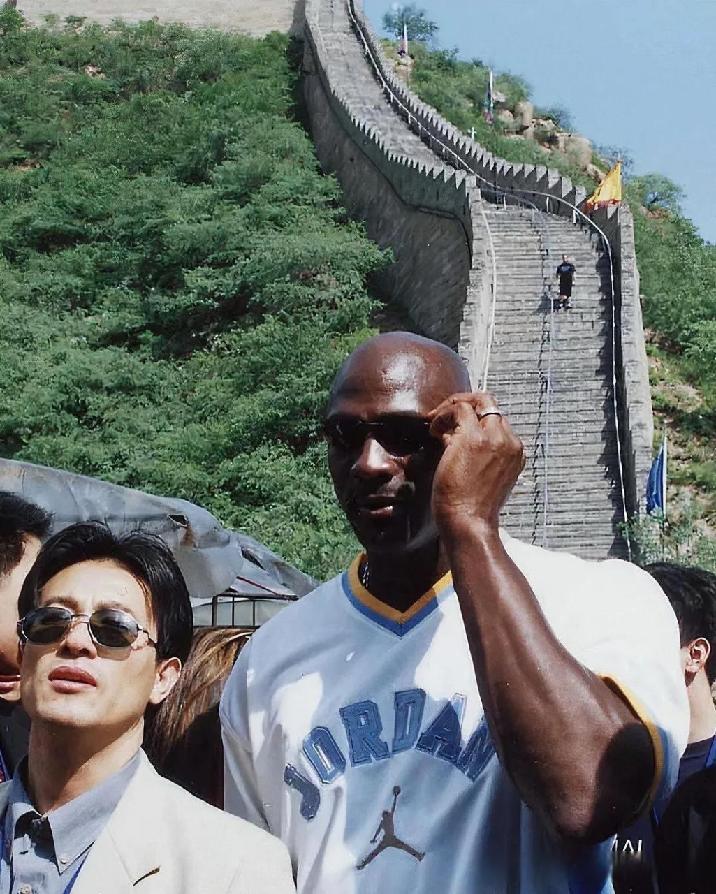 2004年迈克尔乔丹中国行  thekidfromakron 曼巴精神永存! 阿克伦king