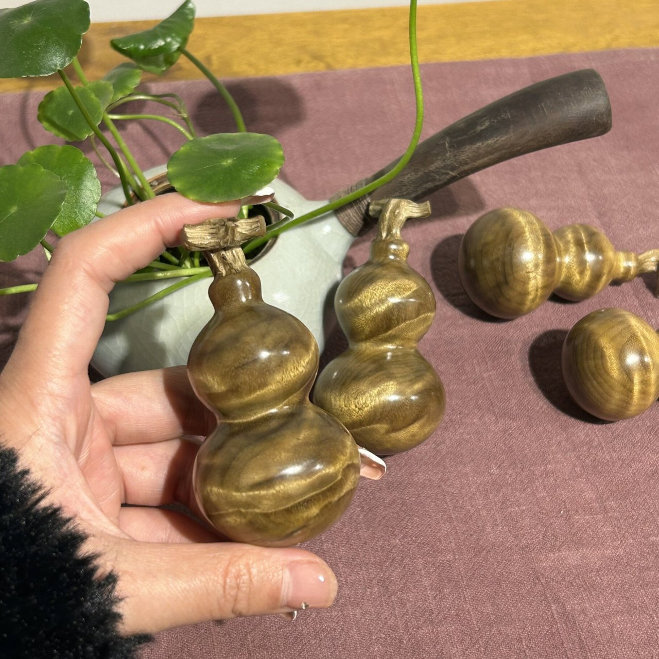 可爱的手把件小葫芦|金丝楠乌木制 金丝楠乌木帝王黄小葫芦 超级可爱