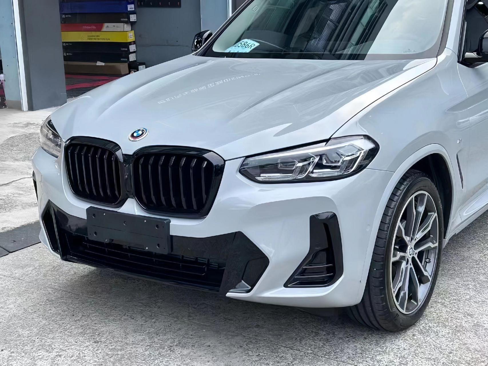 今天给大家带来一款宝马x3的改色膜案例,颜色选择了非常低调的