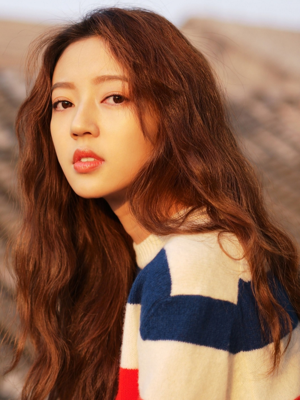 高昌王妃 黛妃 穿越到消亡在历史的西域古国,季婉遇到了那个可怕的