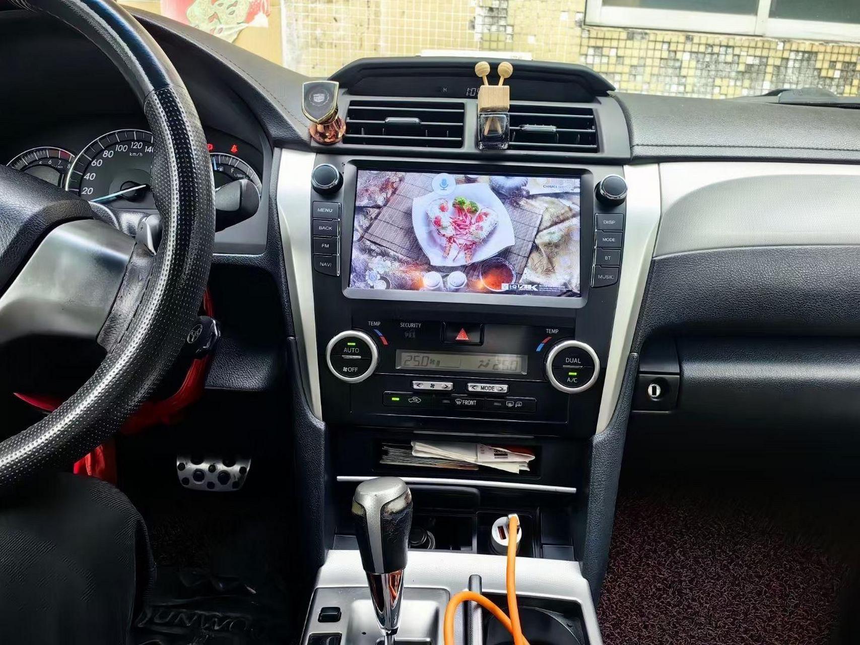 七代凯美瑞导航原车风格中控大屏carplay