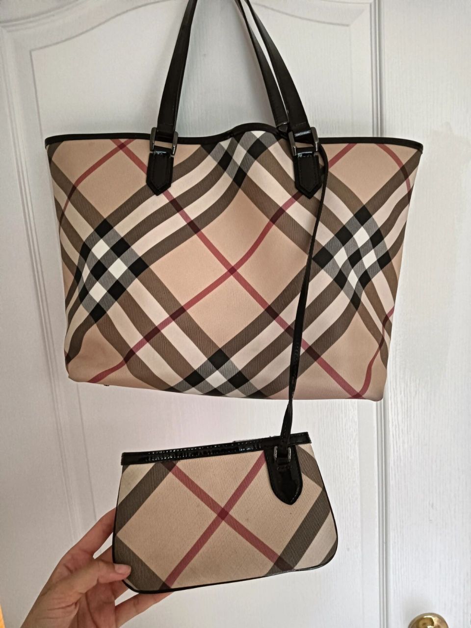 burberry闲置包包 8成新非常能装,可用于上学书包,购物于hr 现卖400