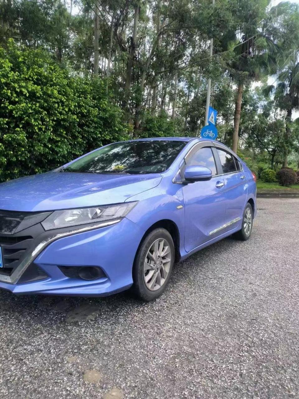 亏本处理17年本田竞瑞,1.5l自动波,精品车况,4.38万包过户,可以分期.