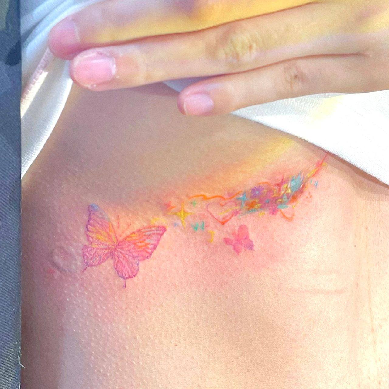 秘密花园飘带98原创肋骨遮盖下小众tattoo 蝴蝶 花园 泡泡 星星