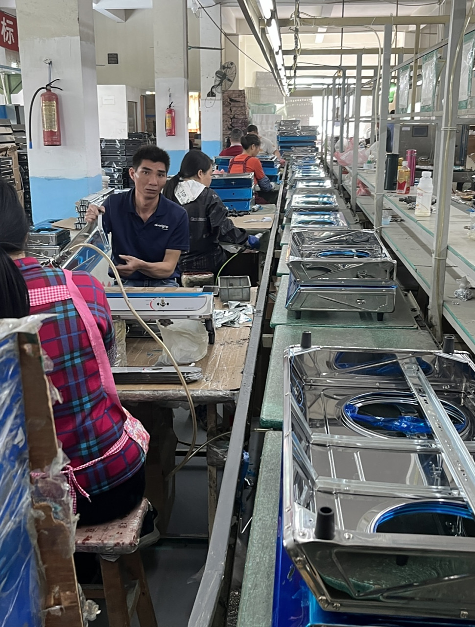 工厂工作日常—-工作车间生产之感想 家电工厂的生产车间,在生产中