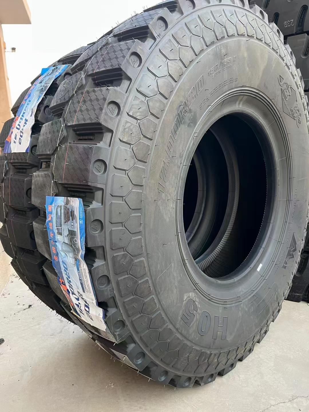 库玛斯(启联) 1100r20,1200r20防爆轮胎  经济耐磨!