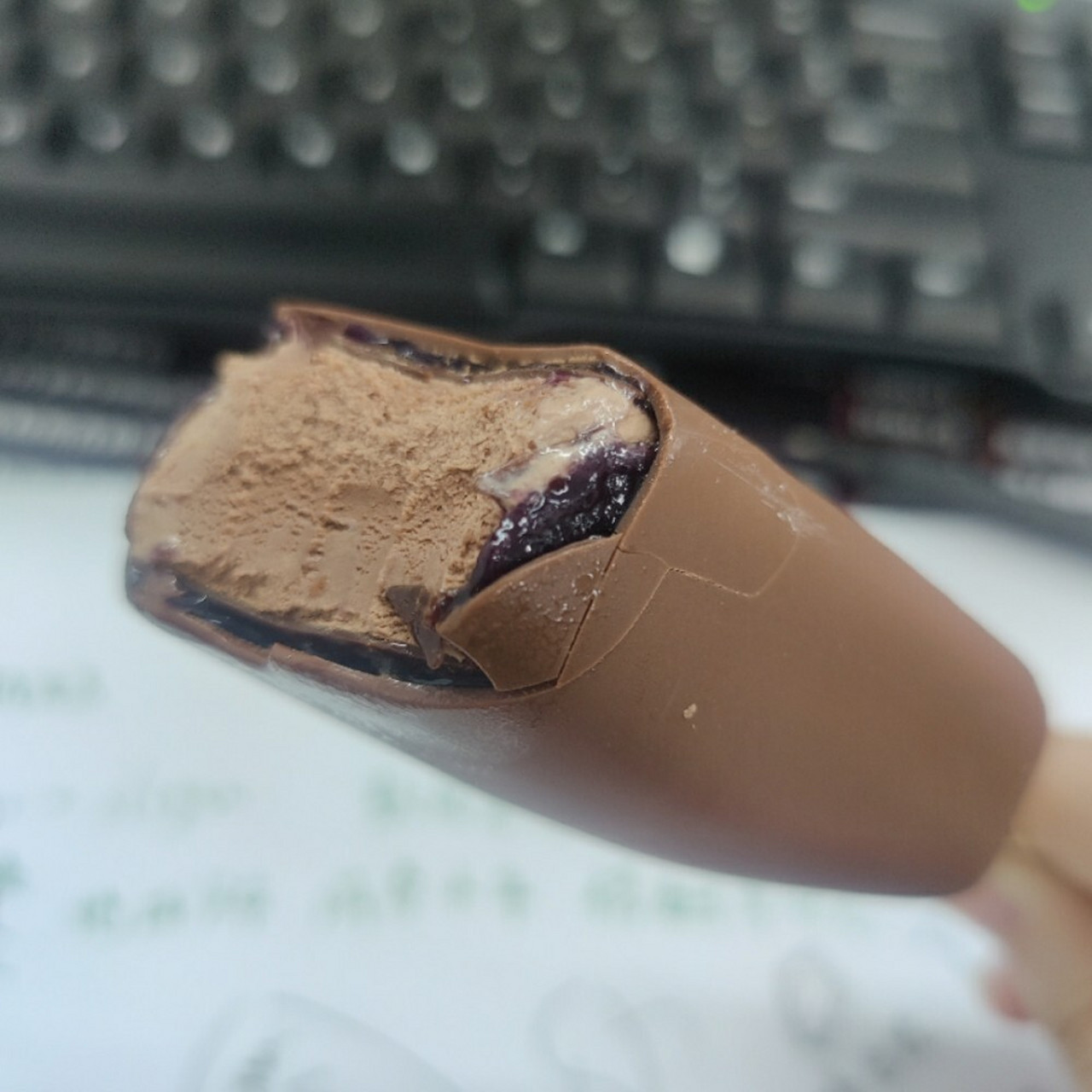 打完新冠疫苗吃了雪糕结果… 4月26日天气有点热