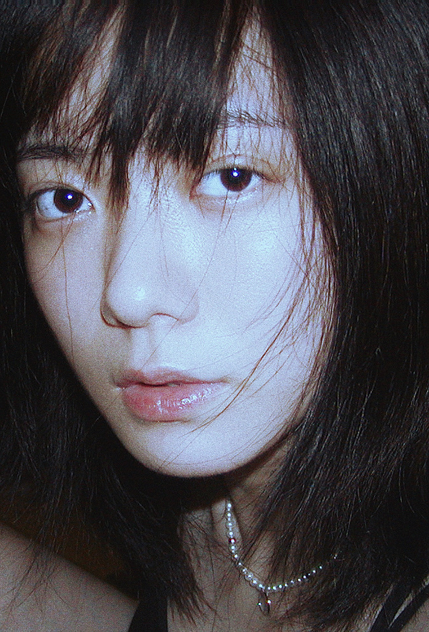 分享鲜于贞娥的单曲《 (run with me)》 (网易云音乐)