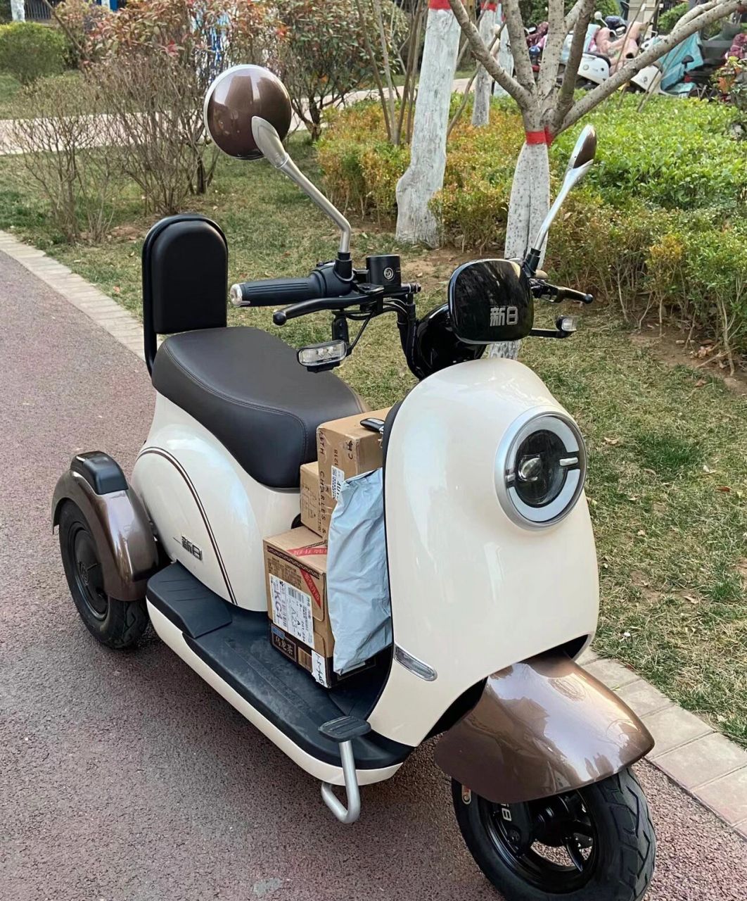 个人出售 3200元 新日电动三轮,新日风雅q5 新日电动三轮车小型,60v