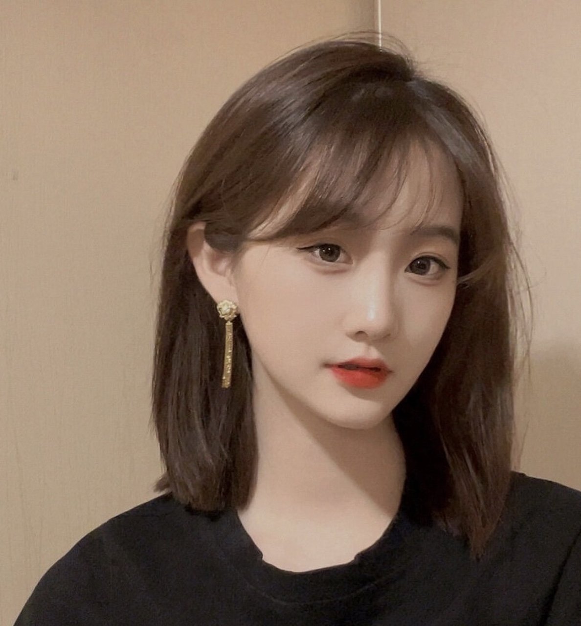 少女感齐肩"锁骨发"甜美减龄发型～～ 0269♂15点赞加关注,变美