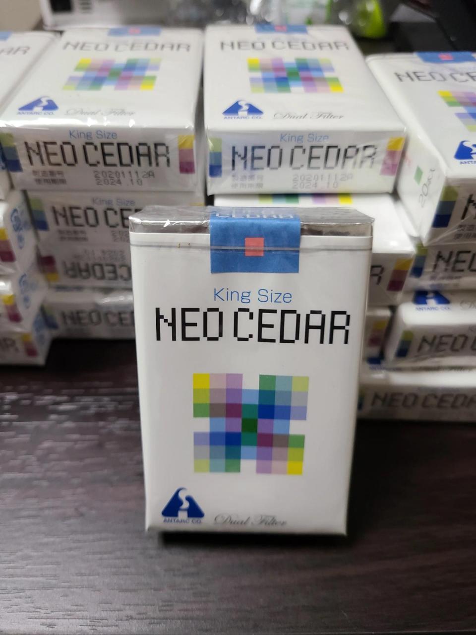 边抽边清肺,日本新雪松neo cedar 品牌名:新雪松 成分:甘草提取物和