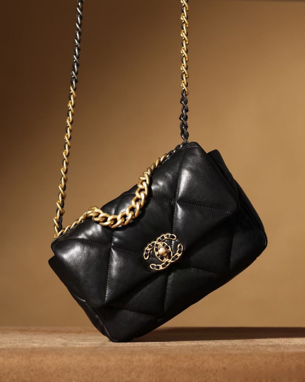 chanel香奈儿19bag菱格纹链条手柄小羊皮 口盖包手提单肩斜挎包中号女