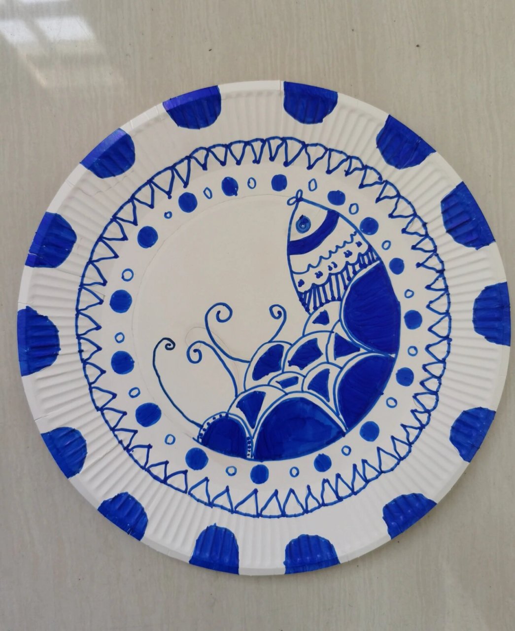 纸盘画—青花瓷系列 今天的纸盘画创作,每个孩子都有自己独特的审美和