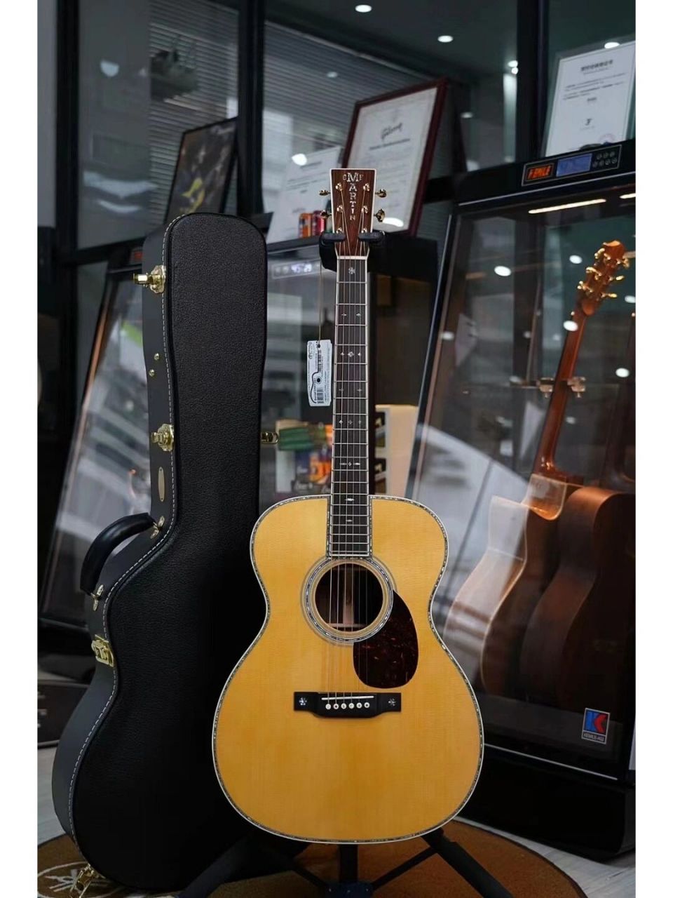 吉他手的梦想琴——马丁d28 每个弹吉他的人,都想要一把d28