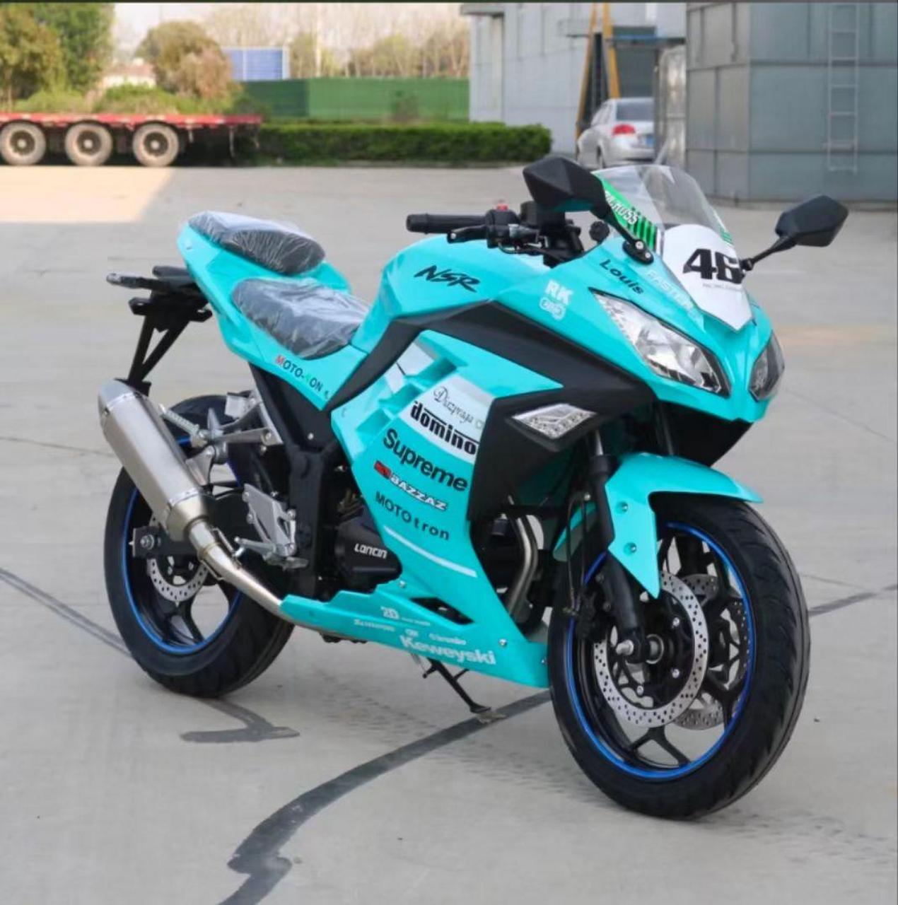 机车入门级首选小忍者大力神品牌 ,大力神小忍者200 cc排量,全新车