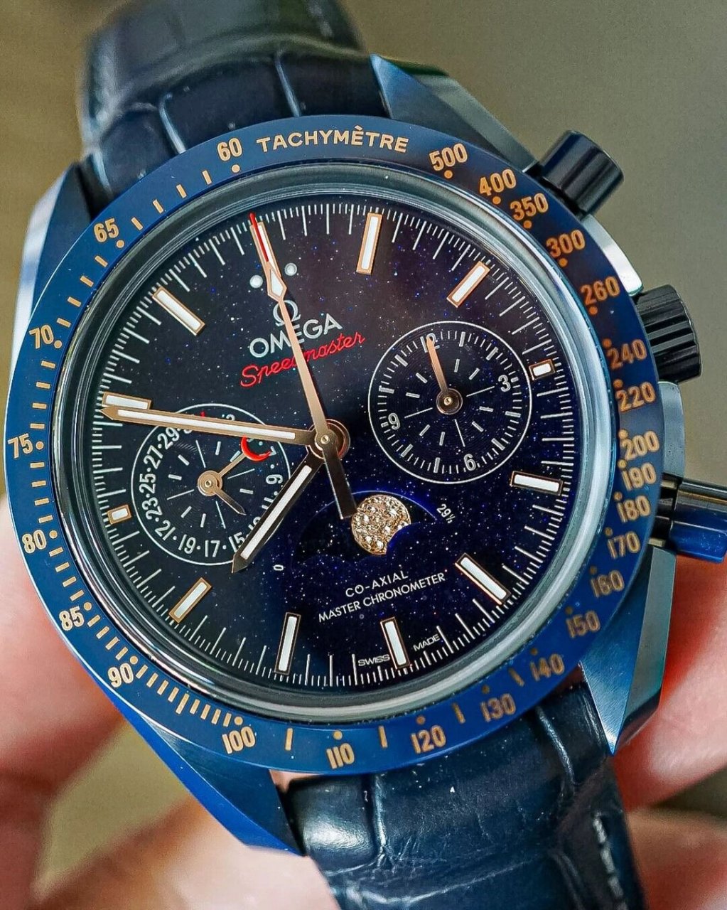 欧米茄 超霸月相腕表