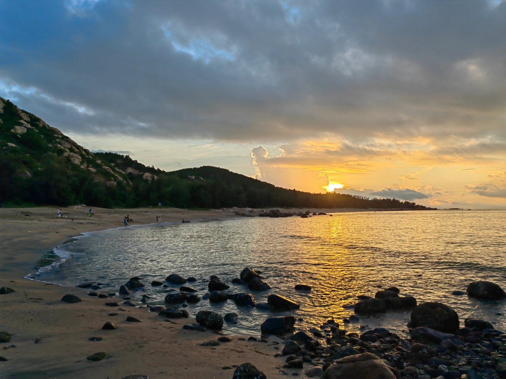 广东台山崩塘湾最美日出照片来了 清晨五点十五分在隔壁浪琴湾野沙滩