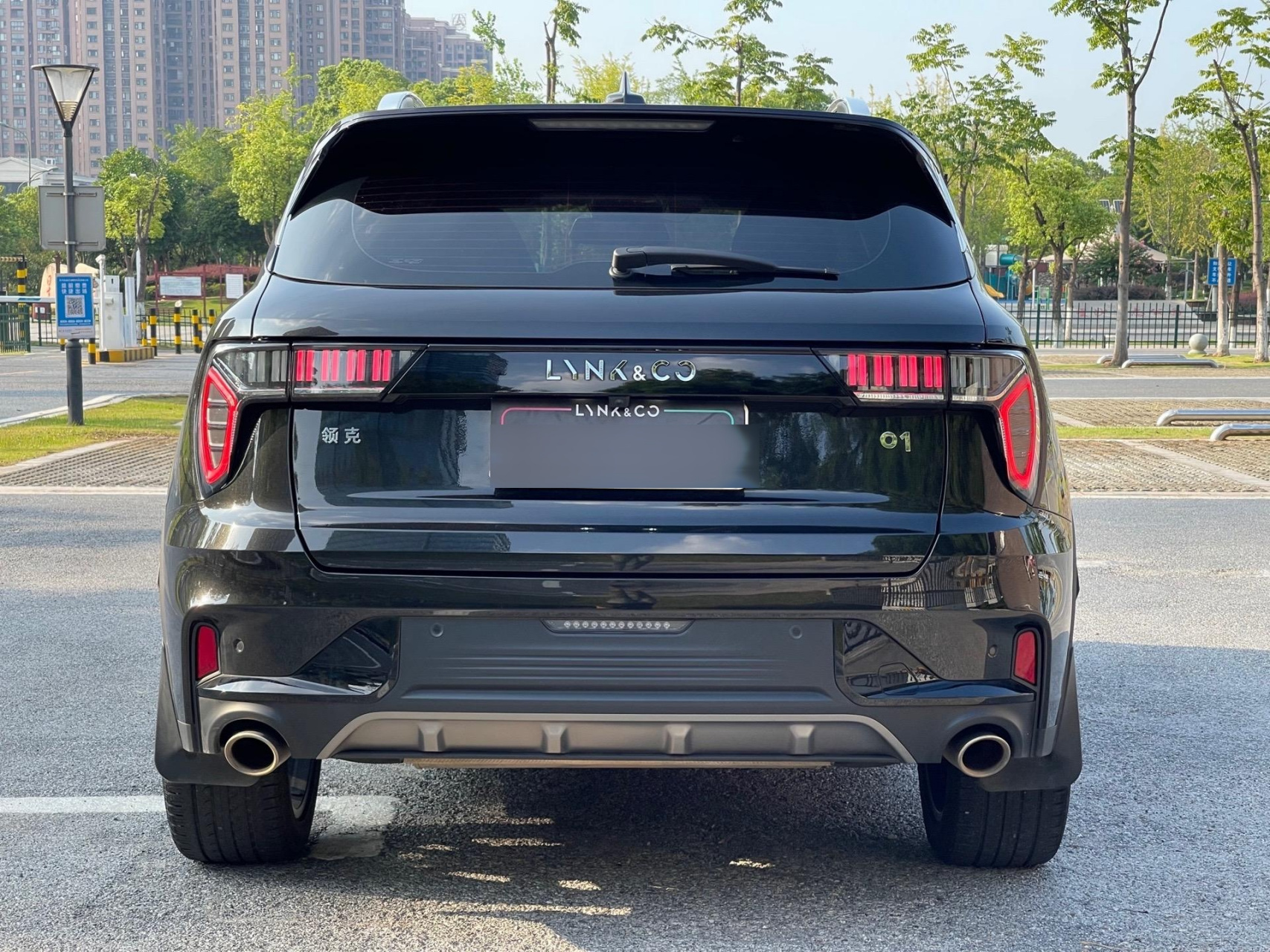 21年领克01型pro,行驶4.2万公里,整车原版原漆,免费流量,免费救援