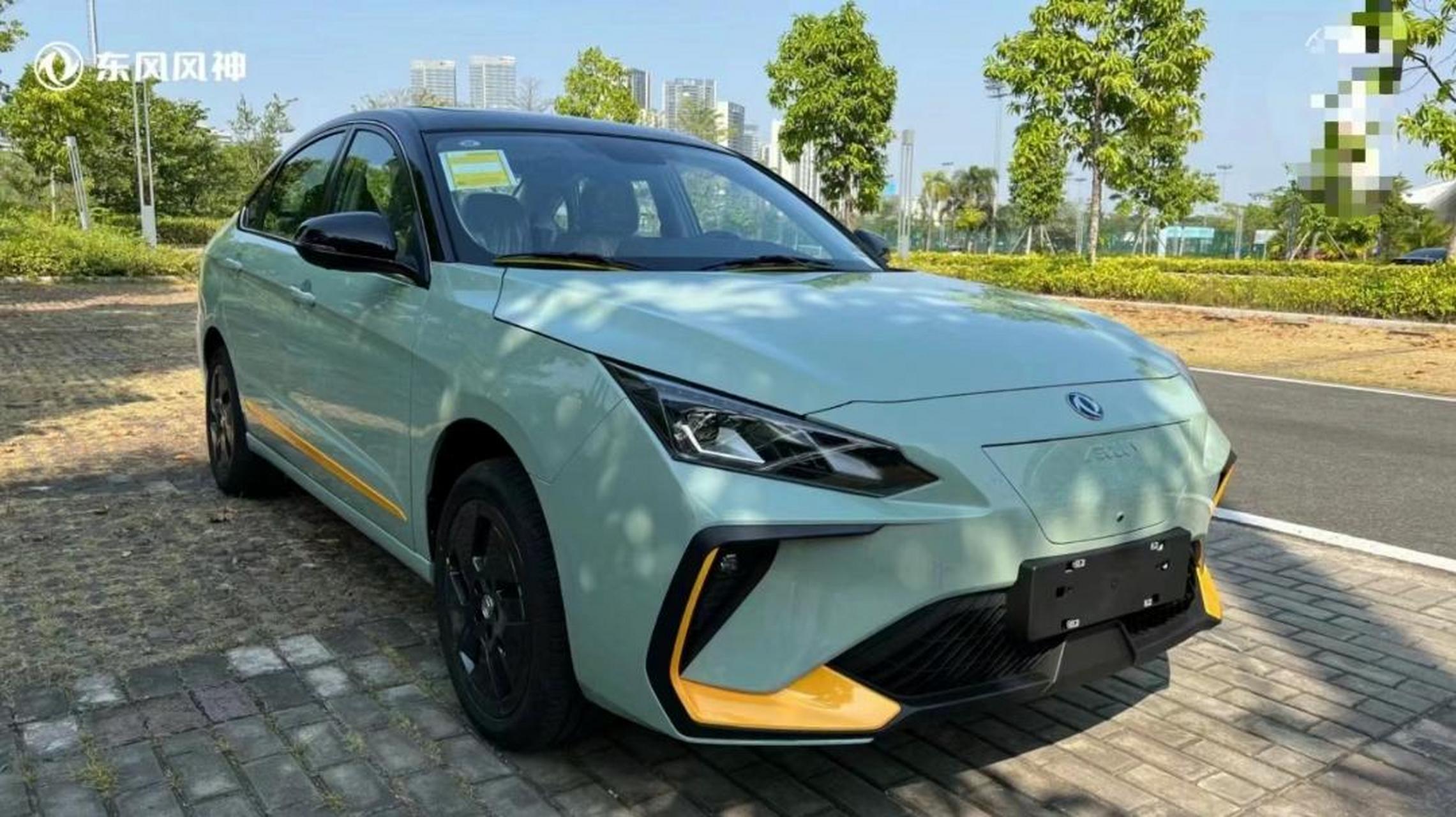 车型:全新东风风神e70pro 纯电车,长续航版本续航433公里 配置丰富