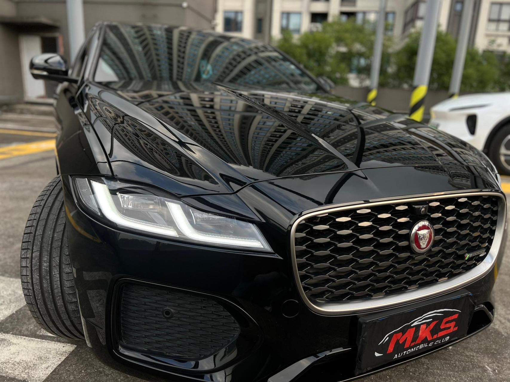 捷豹xfl全车pet钢琴黑改色贴膜.