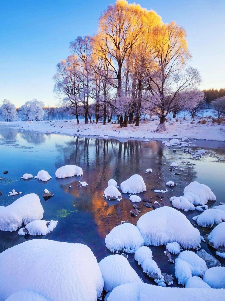 超好看的雪景壁纸来咯 很唯美吧?