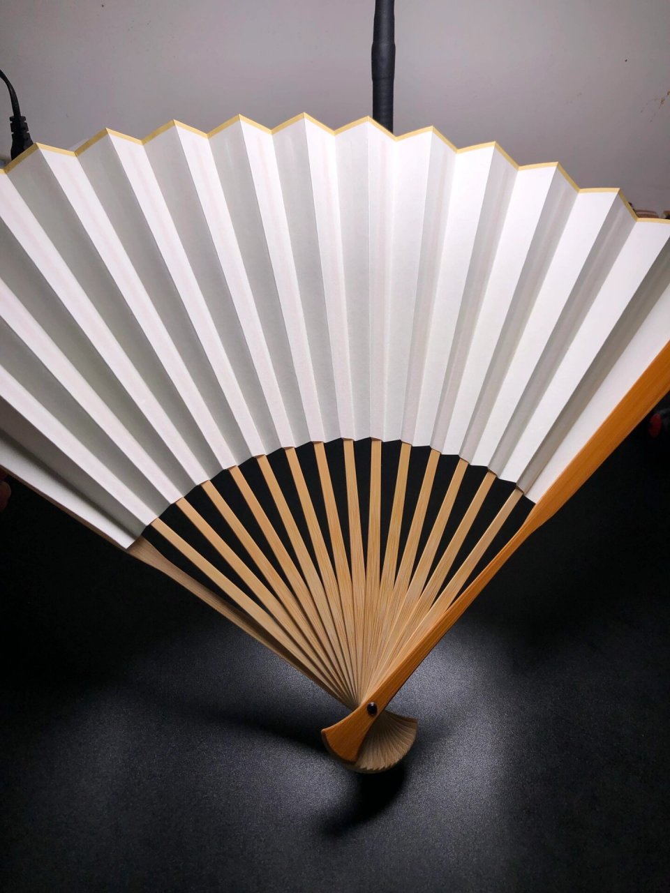 苏工制扇名家章小林制作文玩折扇 苏工制扇名家章小林制作文玩折扇