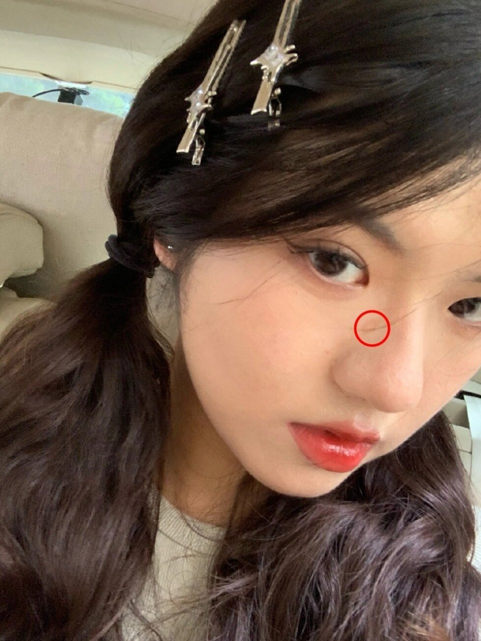 戴眼镜鼻梁有压痕,留红印怎么办?