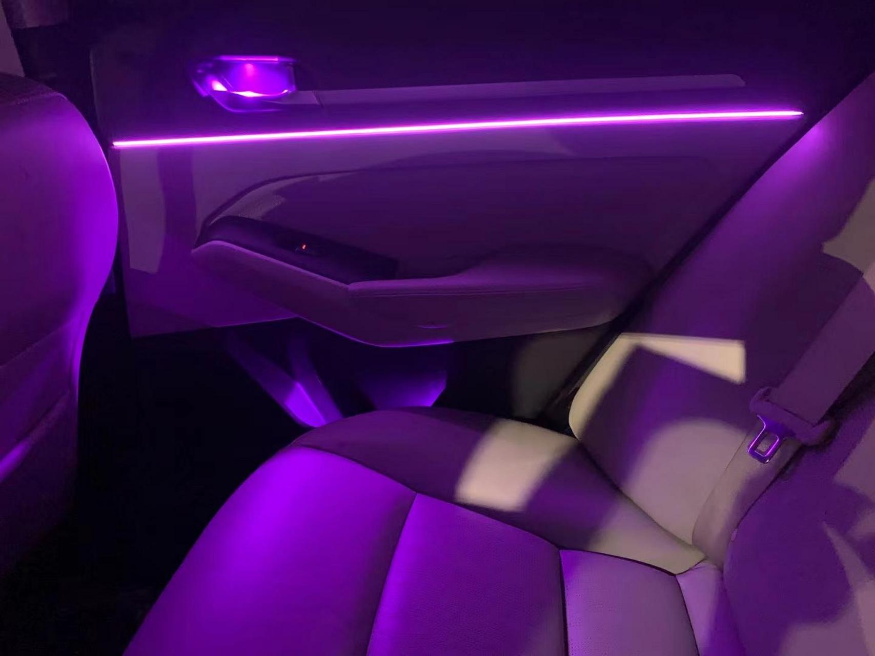 新款天籁升级隐藏式全彩64色氛围灯.