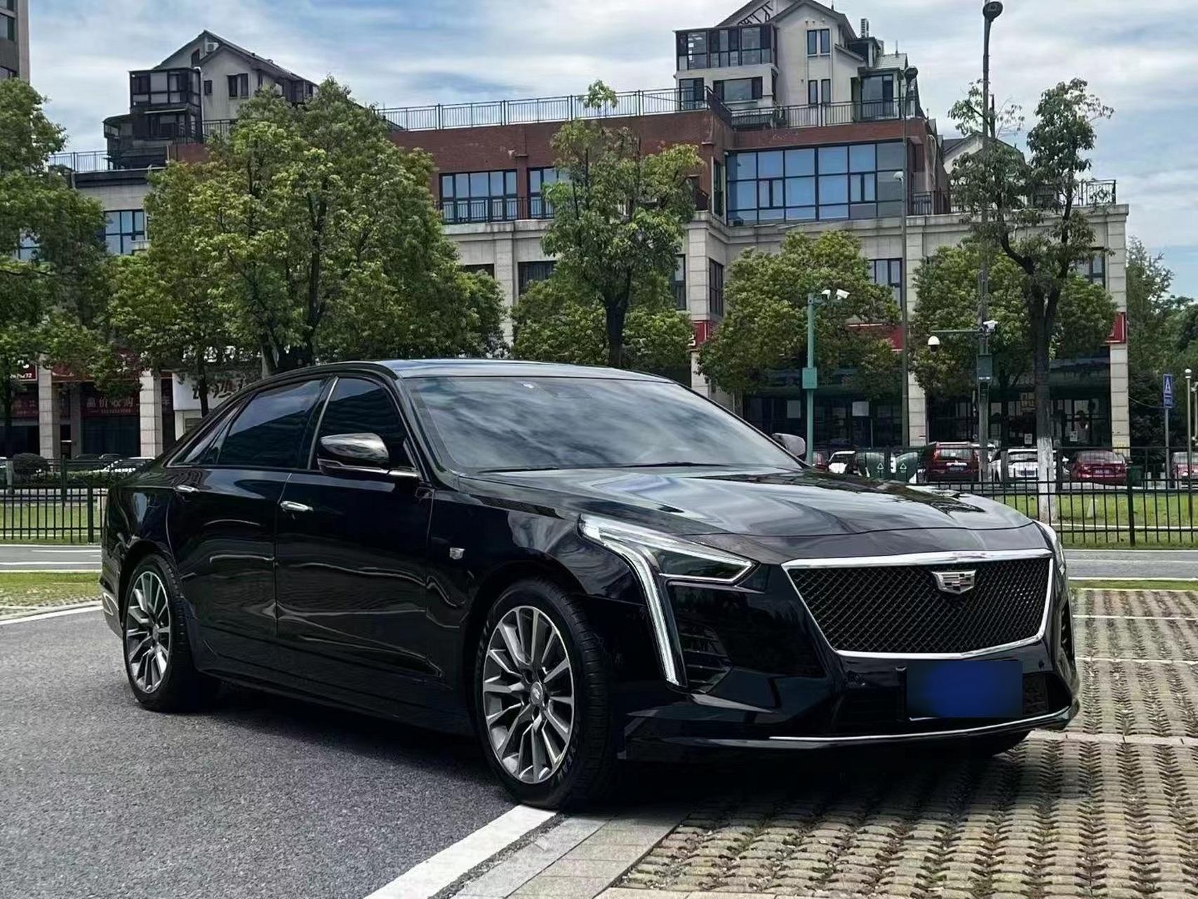 2022款凯迪拉克ct6.最新到店 22款凯迪拉克ct6 尊贵版,1.