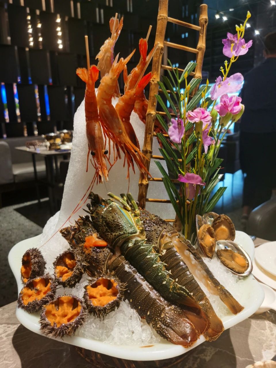 深圳豪华海鲜自助餐|铭门盛宴 07自驾地址:铭门盛宴·艺术海鲜姿造