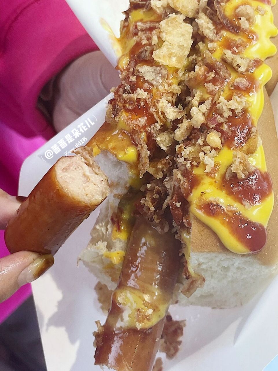 9315 纯佑手工现做德式热狗 99地址:港湾街6号 90人均消费