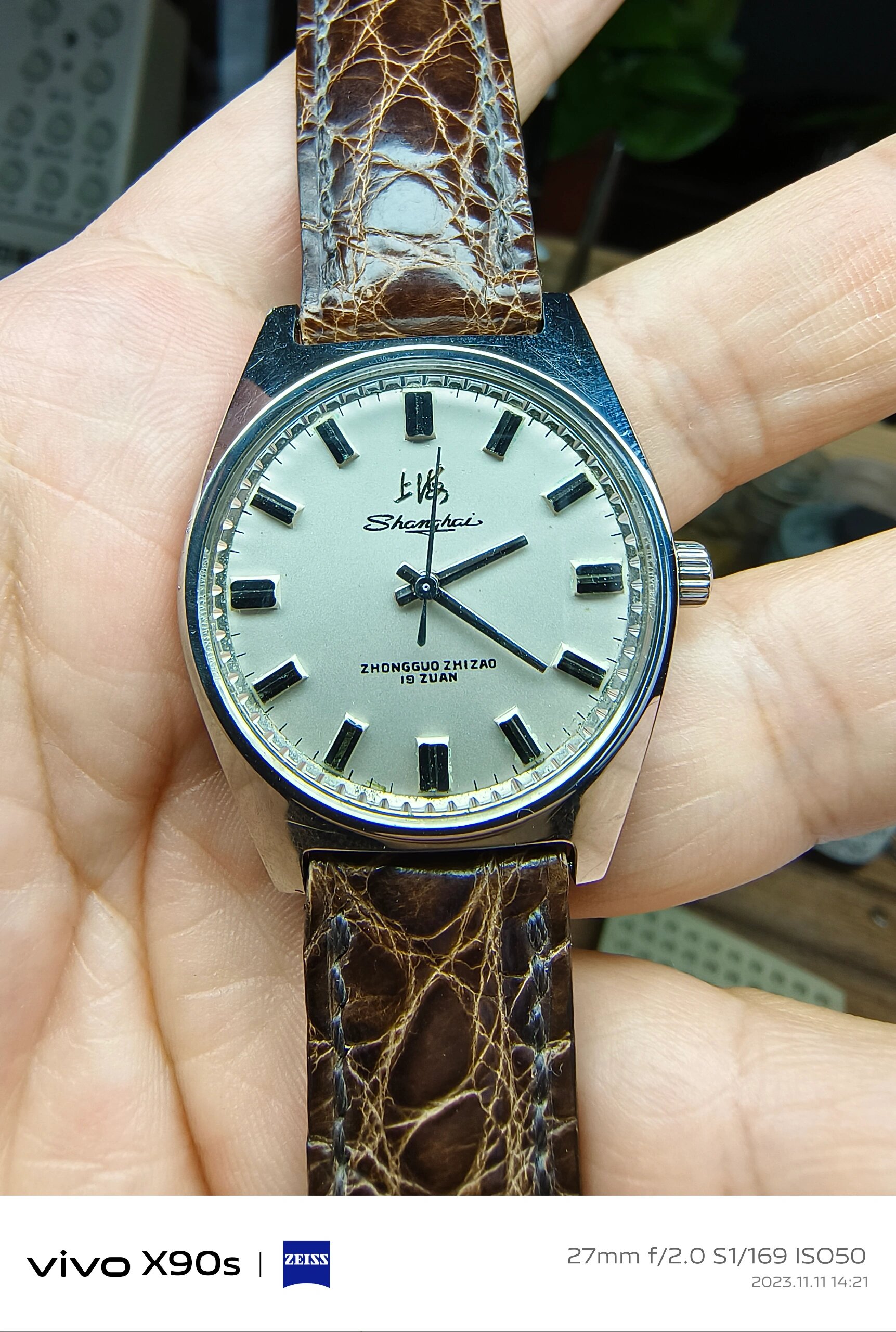 1976产中古上海机械手表带回家 库存级别原装1976年生产的老上海7120