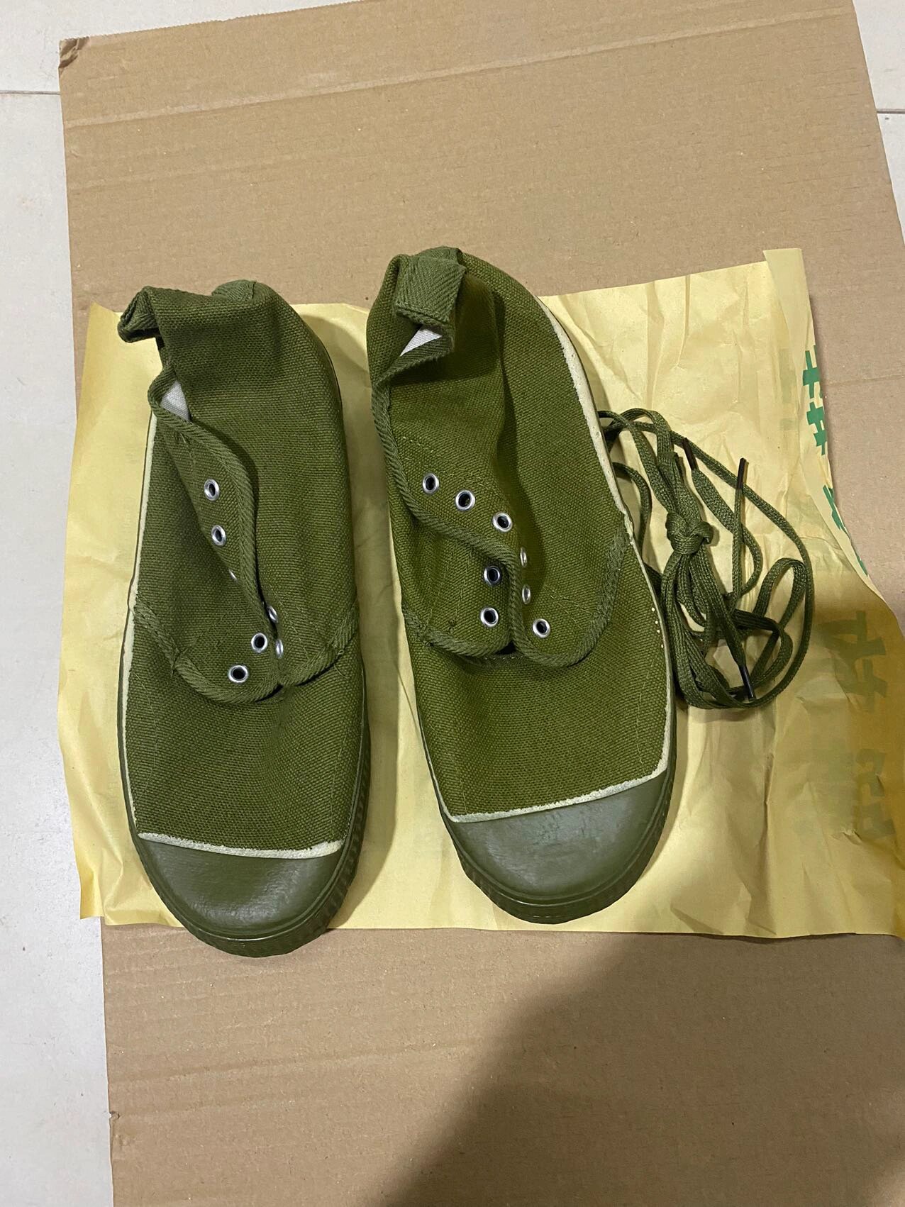 解放鞋 黄球鞋 帆布鞋 军训鞋 训练鞋跑步鞋 耐磨黄球鞋 3517解放鞋