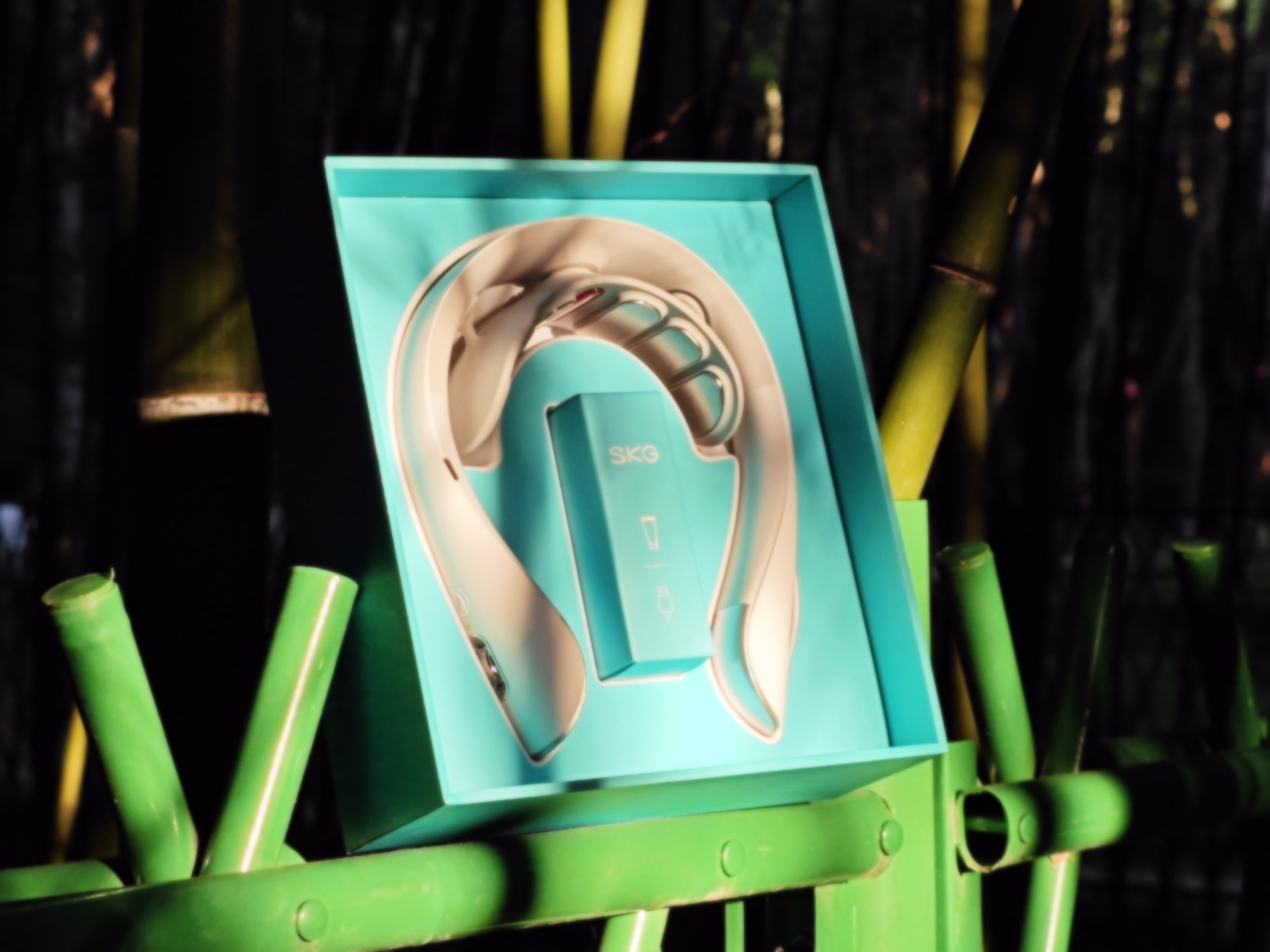 最近喜欢在睡前用skg按摩仪!