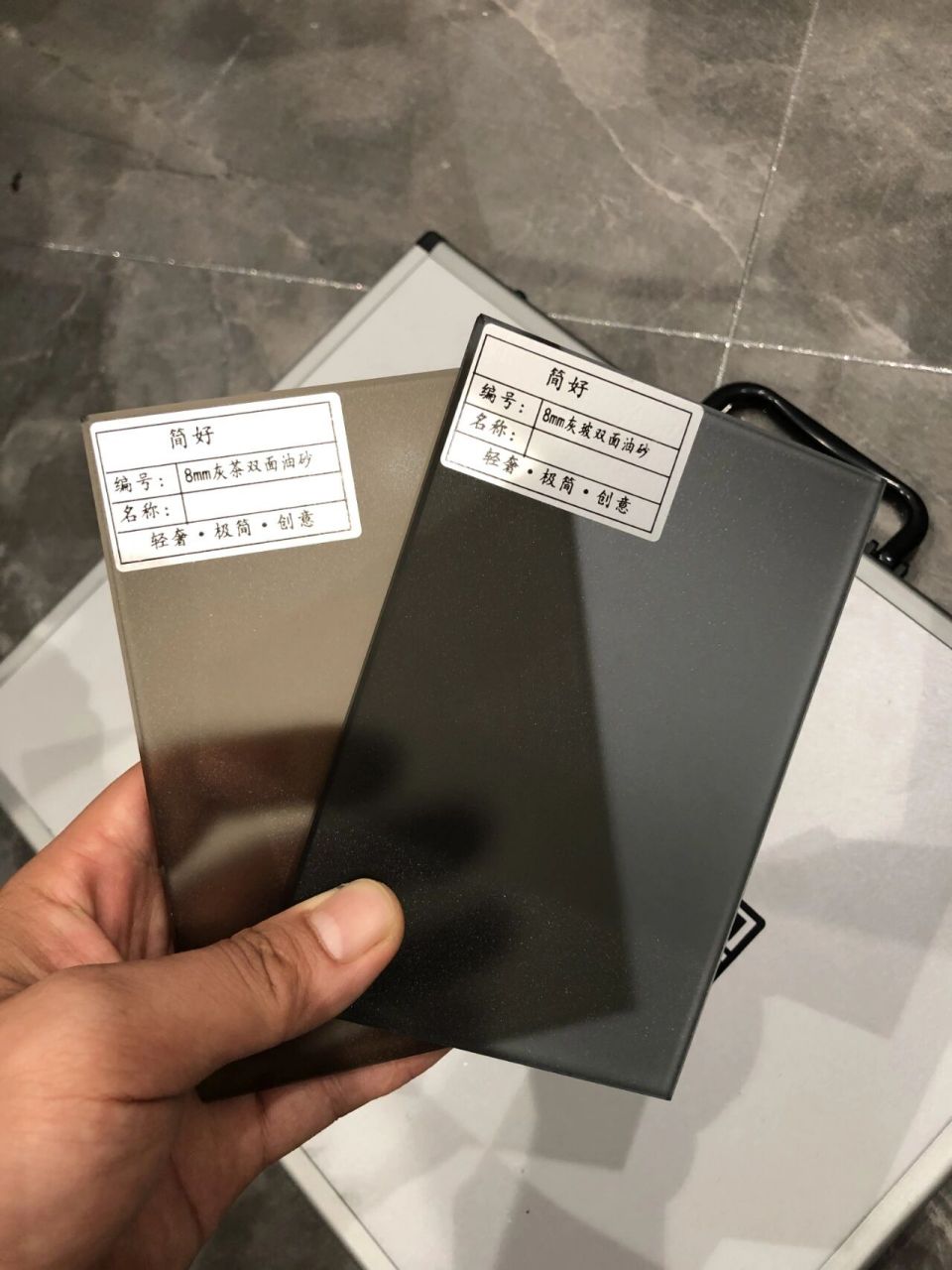 分享玻璃选择干货 全是干货,磨砂玻璃不要选,就选油砂配任何玻 璃