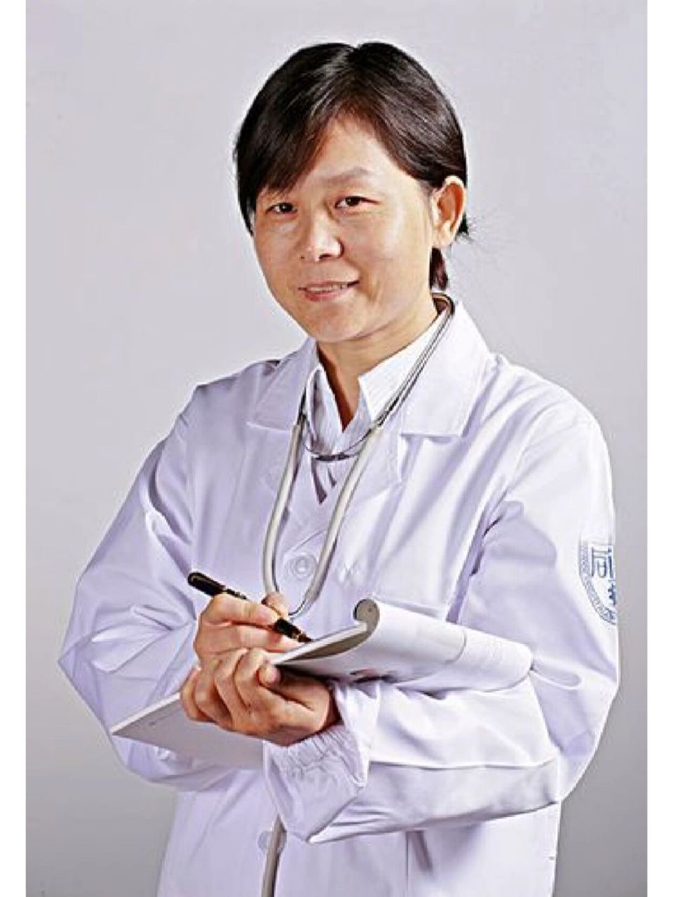 一波女版精神病院院长头像来啦 拿去治一治网上的普信人吧,仅供娱乐