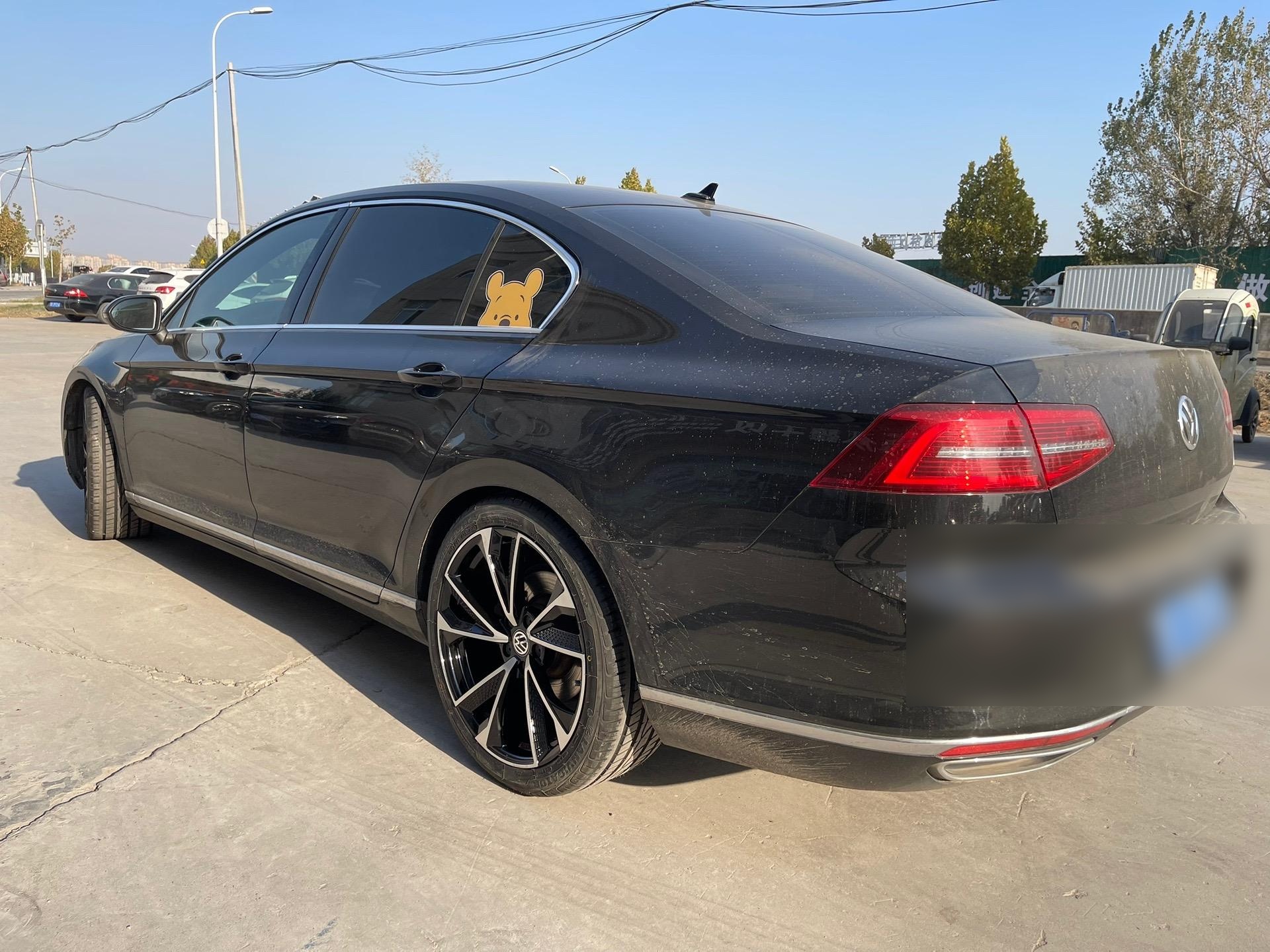 迈腾b8升级19寸鳄鱼皮轮毂 ➕245 40 19 轮胎 完美上车