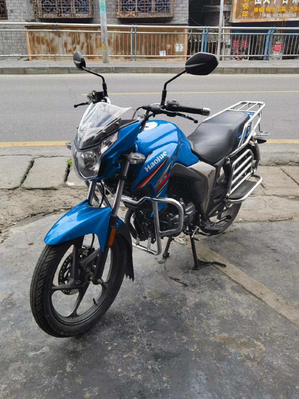 20年上牌豪爵dk150r国四电喷,一手车,车主要求必须过户,出售价格不贵